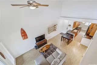 Photo #2: 202507332 Listing