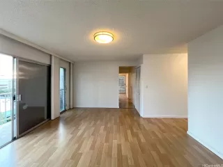 Photo #2: 202507363 Listing 