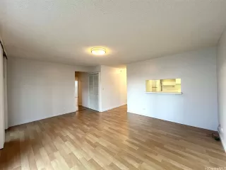 Photo #3: 202507363 Listing 