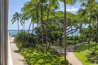 Photo #5: 202507366 Listing 