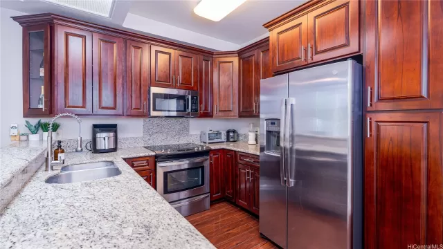 MLS: 202507426 Condo For Sale