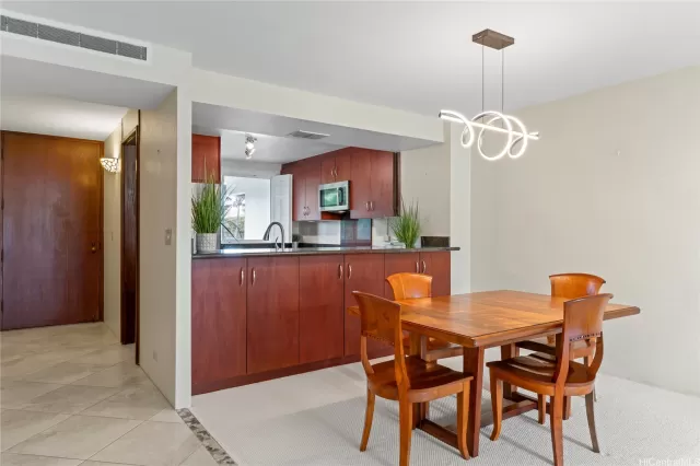 MLS: 202507532 Condo For Sale