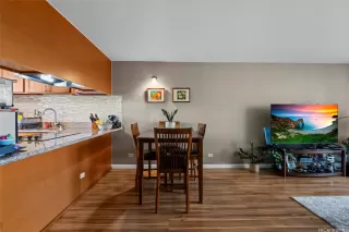 Photo #6: 202507546 Listing 