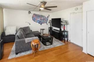 Photo #6: 202507578 Listing 