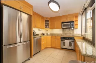 Photo #5: 202507608 Listing 