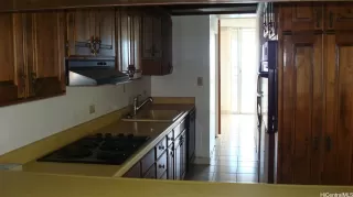 Photo #2: 202507681 Listing