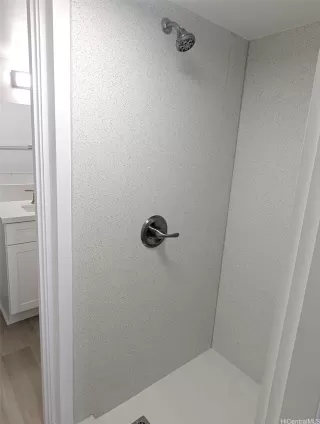 Photo #3: 202507722 Listing 