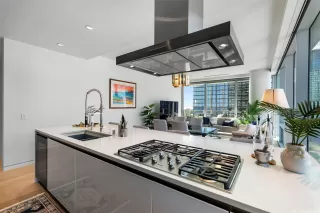 Photo #4: 202507952 Listing 