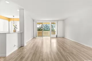 Photo #3: 202507996 Listing 