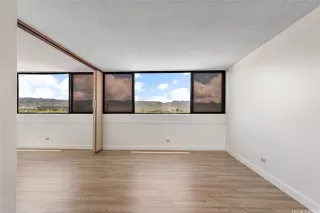 Photo #4: 202508019 Listing 