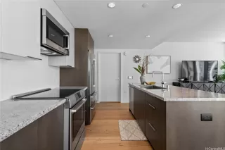 Photo #5: 202508050 Listing 