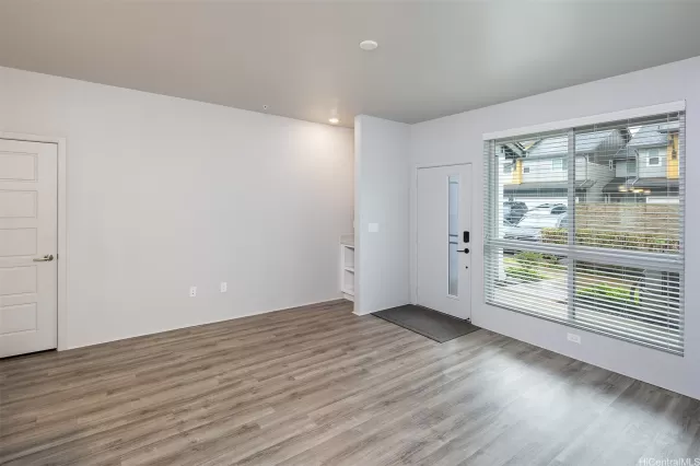 MLS: 202508112 Condo For Sale