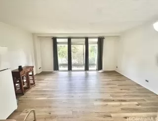 Photo #2: 202509247 Listing 