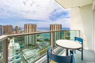 Photo #4: 202509279 Listing 