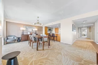 Photo #6: 202509279 Listing 