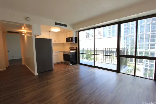 MLS: 202509299 Condo For Sale