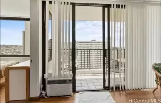 Photo #2: 202509320 Listing 