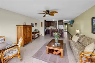 Photo #6: 202509374 Listing 