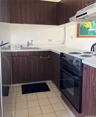 Photo #3: 202509393 Listing 