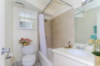 Photo #4: 202509406 Listing 