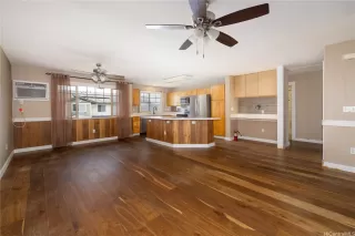 Photo #6: 202509454 Listing 