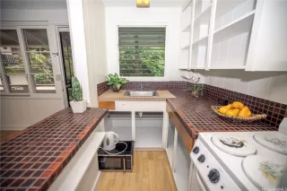 Photo #6: 202509522 Listing 