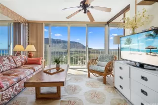 Photo #2: 202509622 Listing 