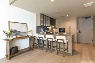 Photo #3: 202509676 Listing 