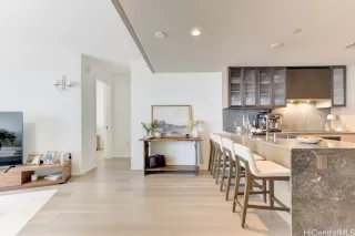 Photo #4: 202509676 Listing 