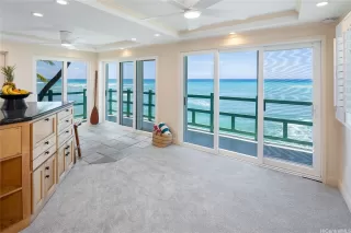 Browse active condo listings in DIAMOND HEAD AMBASSADOR