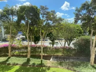 Photo #6: 202509790 Listing 