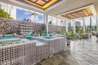 Photo #2: 202509896 Listing