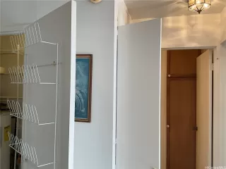 Photo #6: 202509927 Listing 