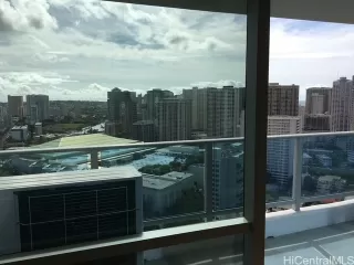 Photo #3: 202509935 Listing