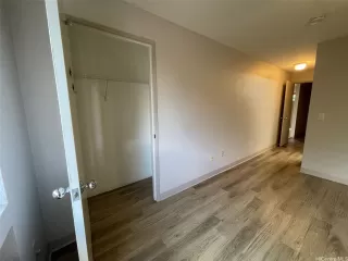 Photo #5: 202509981 Listing