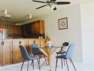 Photo #6: 202509994 Listing