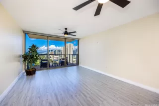 Photo #6: 202510085 Listing 