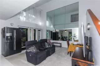 Photo #5: 202510094 Listing 