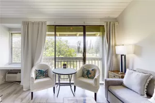 Photo #4: 202510247 Listing 