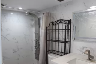 Photo #4: 202510269 Listing