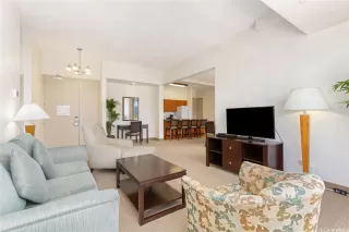 Photo #2: 202510272 Listing 