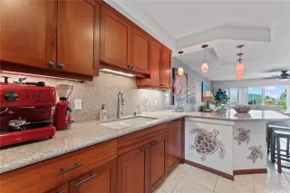 Photo #2: 202510304 Listing 