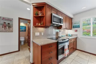 Photo #3: 202510304 Listing 