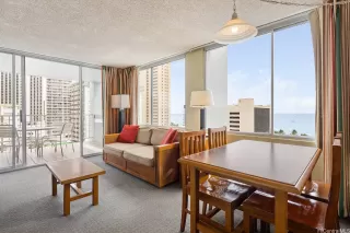 Photo #4: 202510331 Listing 