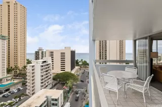 Photo #6: 202510331 Listing 