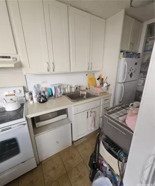 Photo #4: 202510368 Listing