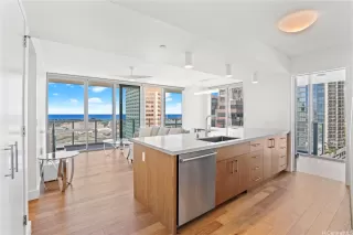 Photo #6: 202510433 Listing 