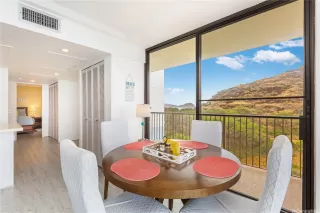 Photo #4: 202510437 Listing