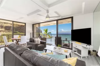 Photo #6: 202510437 Listing