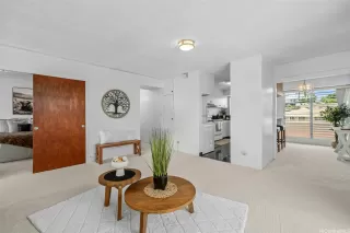 Photo #3: 202510438 Listing 